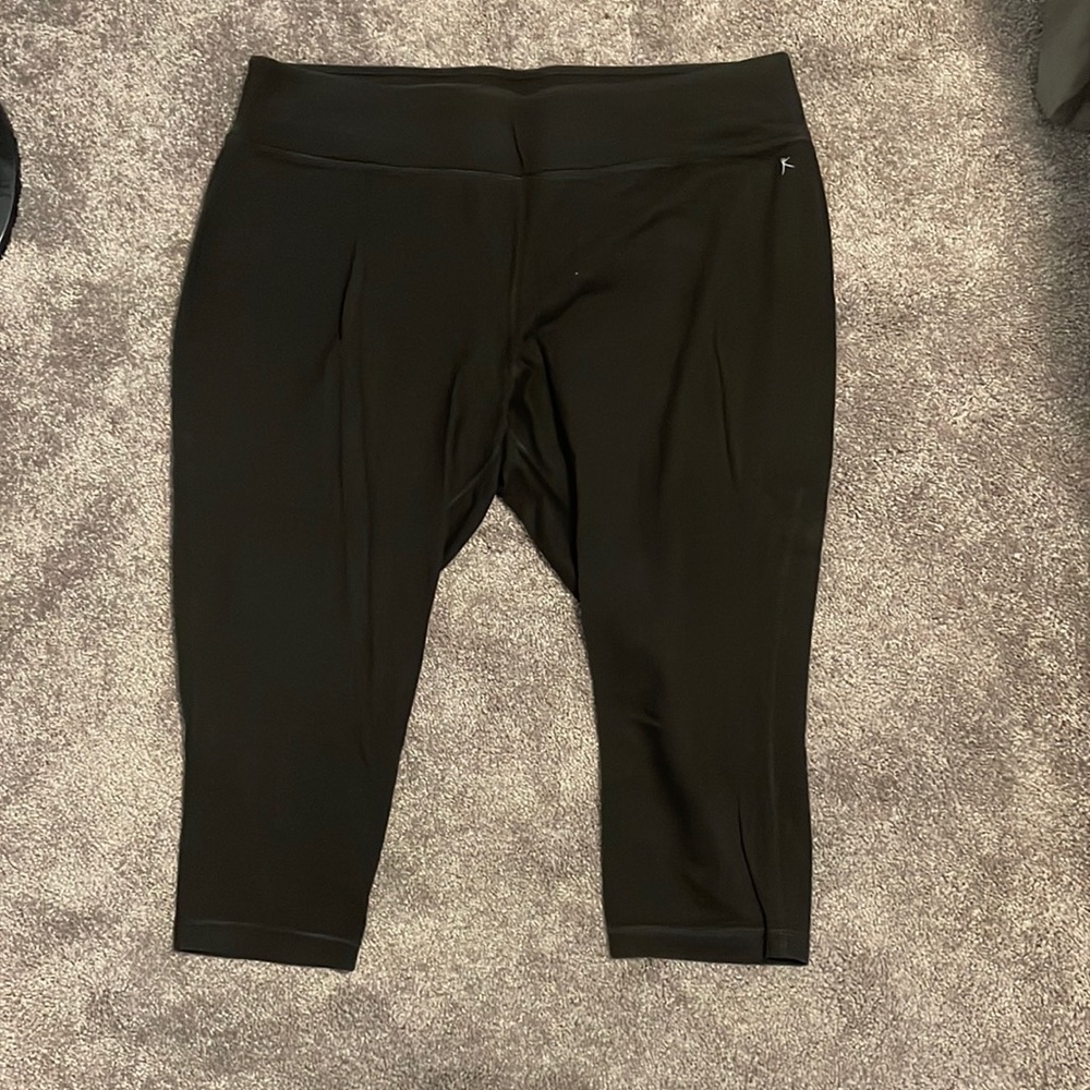 Black Danskin Capris.